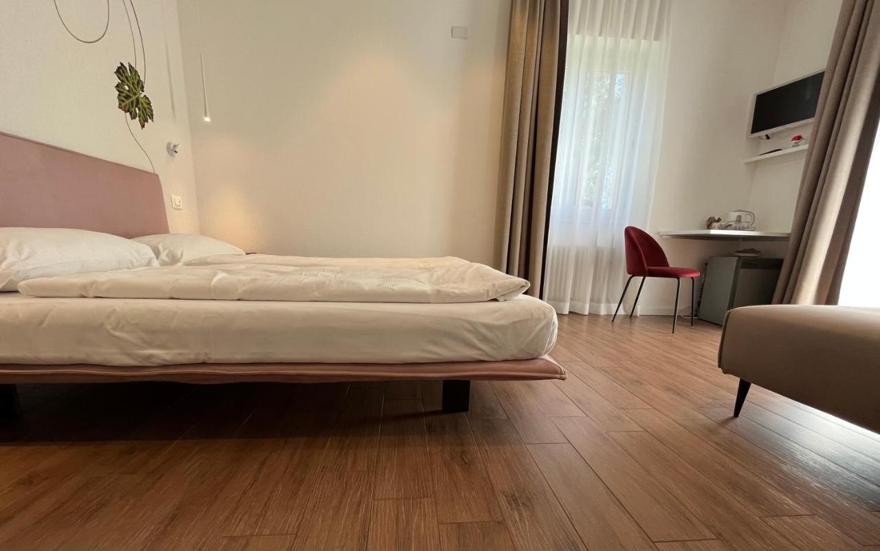 Agritur Fiore D'Ulivo Riva del Garda Buitenkant foto